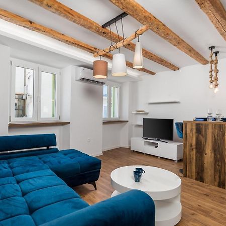 Central Apartments Dalmatina Риека Экстерьер фото