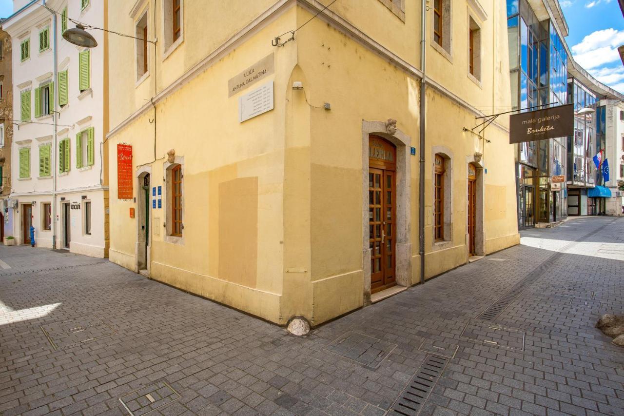 Central Apartments Dalmatina Риека Экстерьер фото